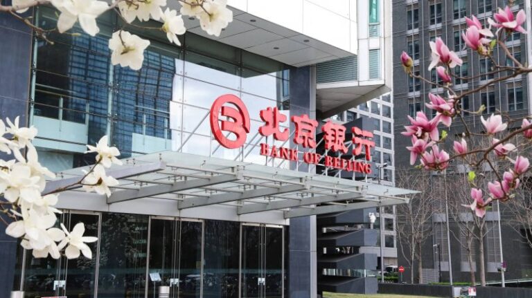 省老年大学协会会长陈先森一行来枞调研
